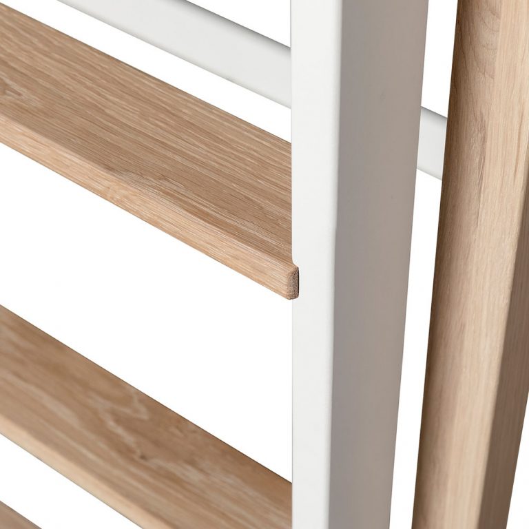 Oliver Furniture Mini+ conversie naar Loft bed white oak detail