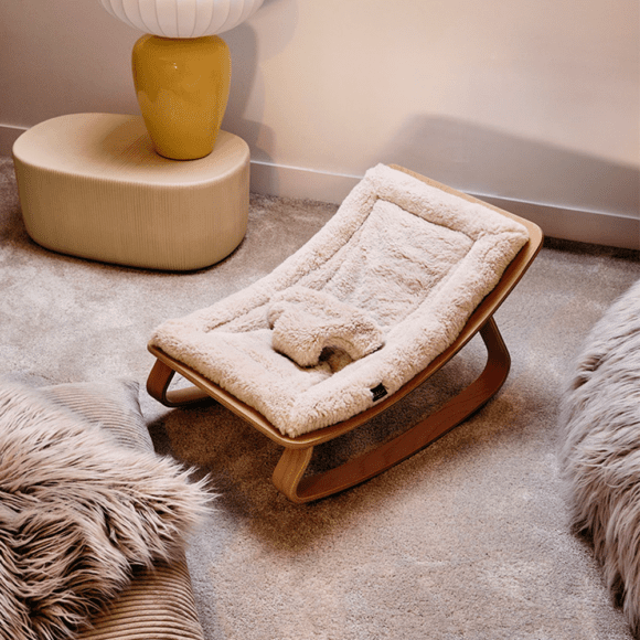 Charlie Crane – LEVO Wipstoeltje – Beech – Fur Milk