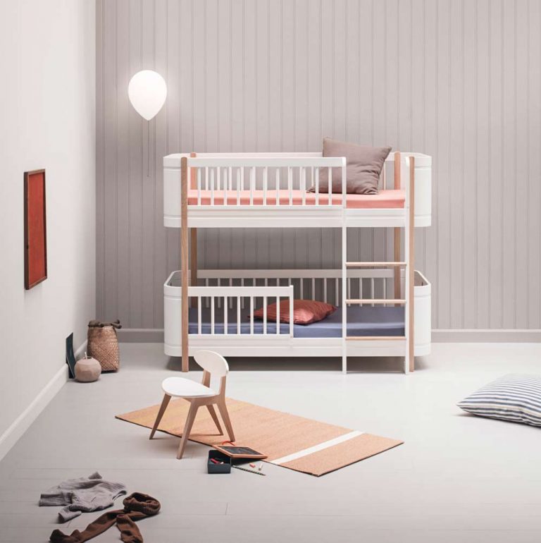 Oliver Furniture wood mini+ bunk bed en pingpong chair