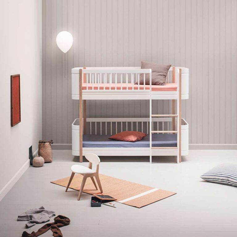 Oliver Furniture wood mini+ bunk bed white/oak en pingpong chair