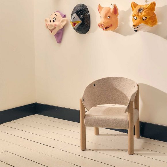 Charlie Crane – SABA Kinderstoel – Beige