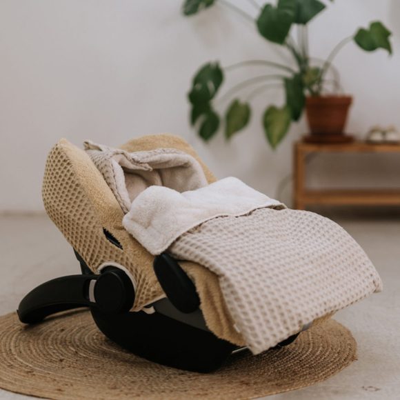 Koeka – Autostoelhoes 0+ 3 Punts Wafel Antwerp – Sahara