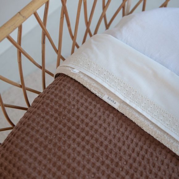 Koeka – Ledikantlaken Nostalgia – Warm White 140 x 110 cm