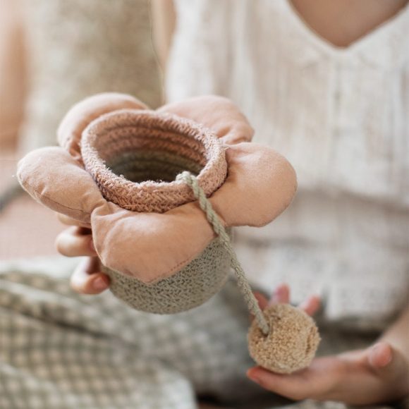Lorena Canals – Beker en Bal Speelgoed – Flower