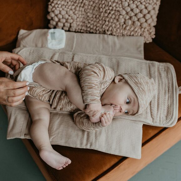 Snoozebaby Amsterdam – Verschoonmatje Easy Changing – Desert Sand