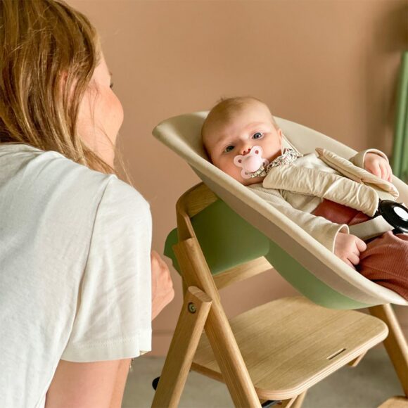 KAOS – Klapp Babyzitje – Gerecycled PP – Ivoor