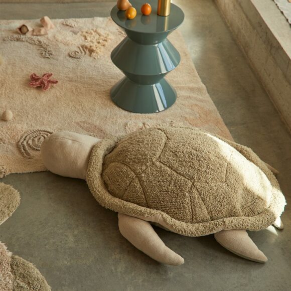 Lorena Canals – Poef – Mrs. Turtle – 115 x 85 x 20 cm