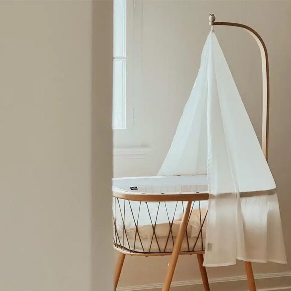 Charlie Crane – KUMI Bedhemel – White