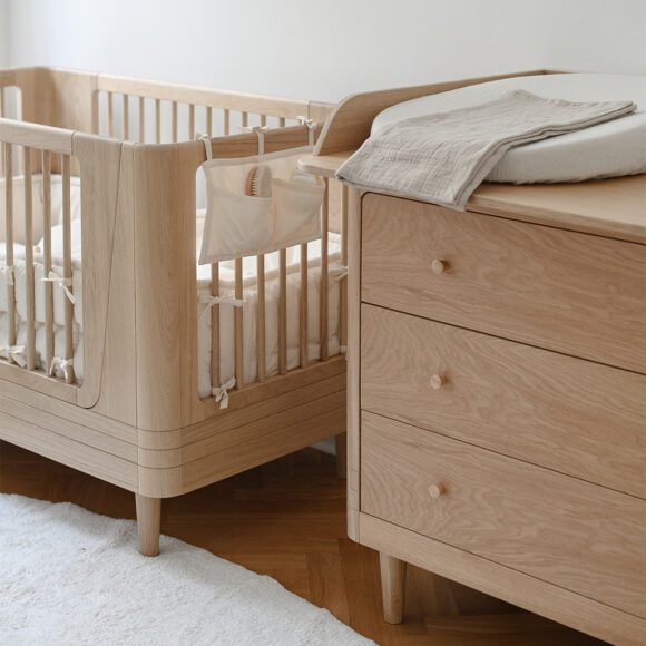 We Are Bitte – Eikenhout Commode, Nature – Oak