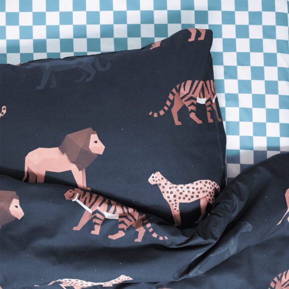 Studio Ditte – Kinderdekbedovertrek – Big Cats – Donker – 140 x 200/220 cm