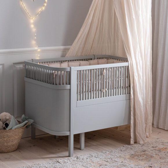 Sebra – Baby- en Juniorbed – The Sebra Bed – Stone Grey