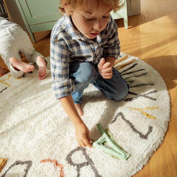 Lorena Canals – Wasbaar Speel Vloerkleed – ABC Color and Letters – Ø 120 cm