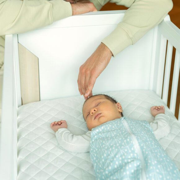 Naolima – MoveMi® Gewatteerd Hoeslaken voor Slaapmatras, 2-in-1 Babybed & Box – 50 x 96 cm