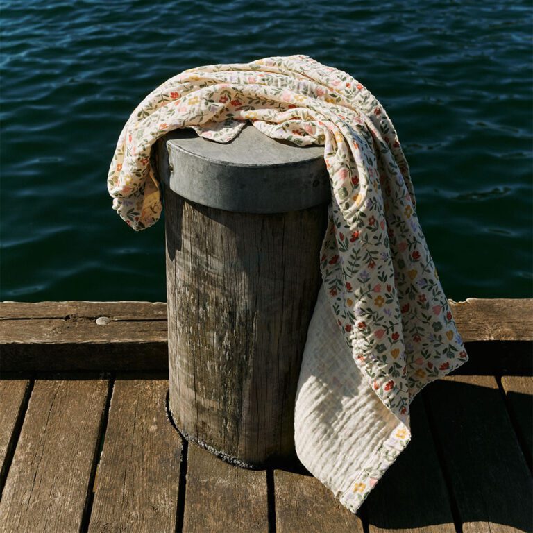 Dear April Swaddle Flower Market