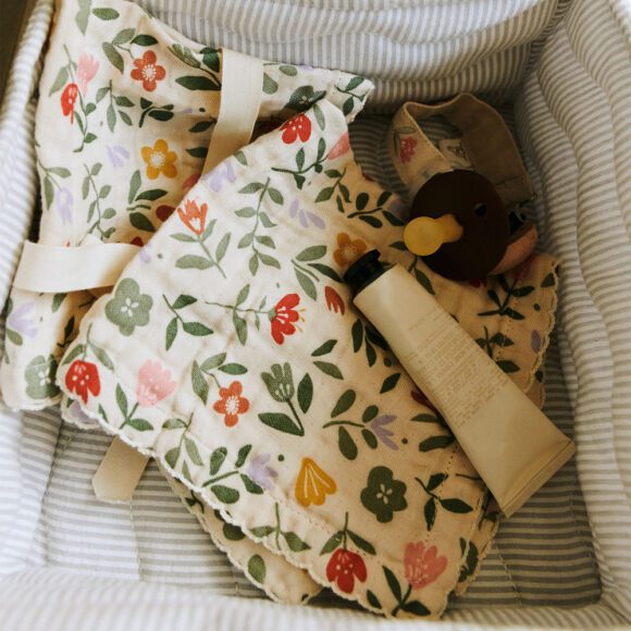 Dear April – Ren Hydrofiele Monddoekjes 3-pack – Flower Market