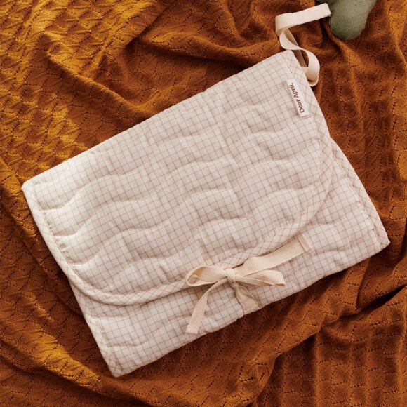 Dear April – River Verschoonmat voor Onderweg – Mini Check