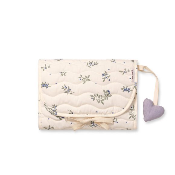 Dear April – River Verschoonmat voor Onderweg – Blueberries