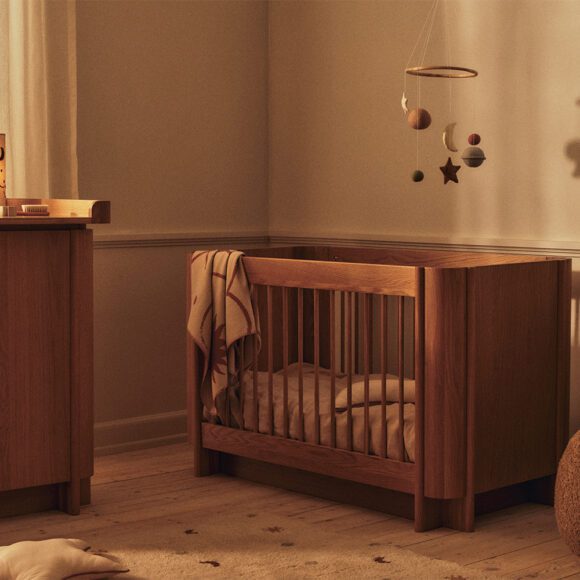 Ferm Living – Tilu Babybed – Natural Oak