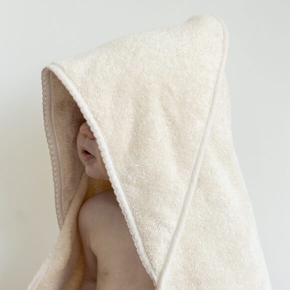 Kas Kopenhagen – Badcape – Lace, Creme