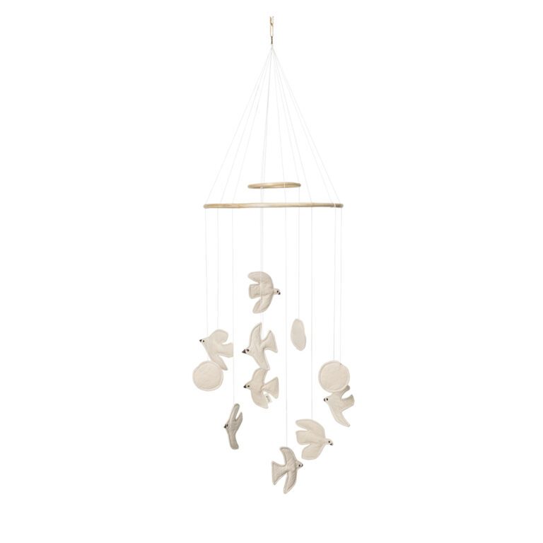 Ferm Living babymobiel met vogels wit packshot