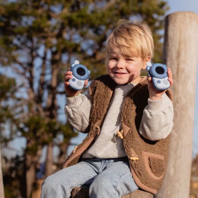 The Zoofamily Speelgoed Walkie Talkies Wasbeer Blauw Lifestyle