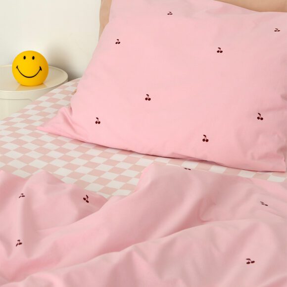 Studio Ditte – Kinderdekbedovertrek – Kersen Roze – 140 x 200/220 cm