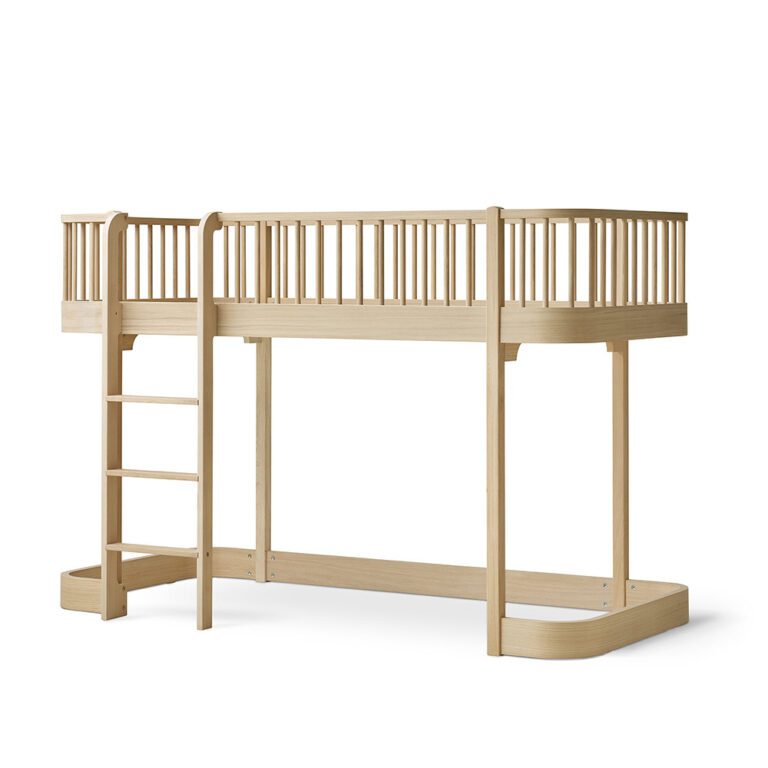 Oliver Furniture - Wood Original Low Loft Bed - Eikenhout, 90 x 200 cm
