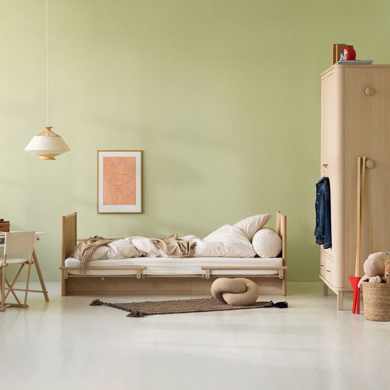 Oliver Furniture - Camp Novel Bed, Ledikant Incl. Ombouw tot Twijfelaar - Eikenhout, 60 x 120/120 x 200 cm