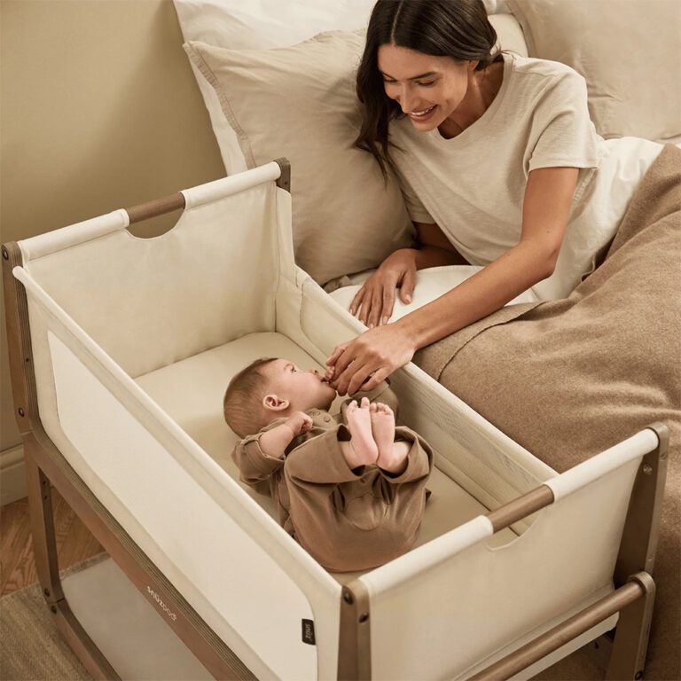 Snüz - SnüzPod5 Co-Sleeper - Walnut